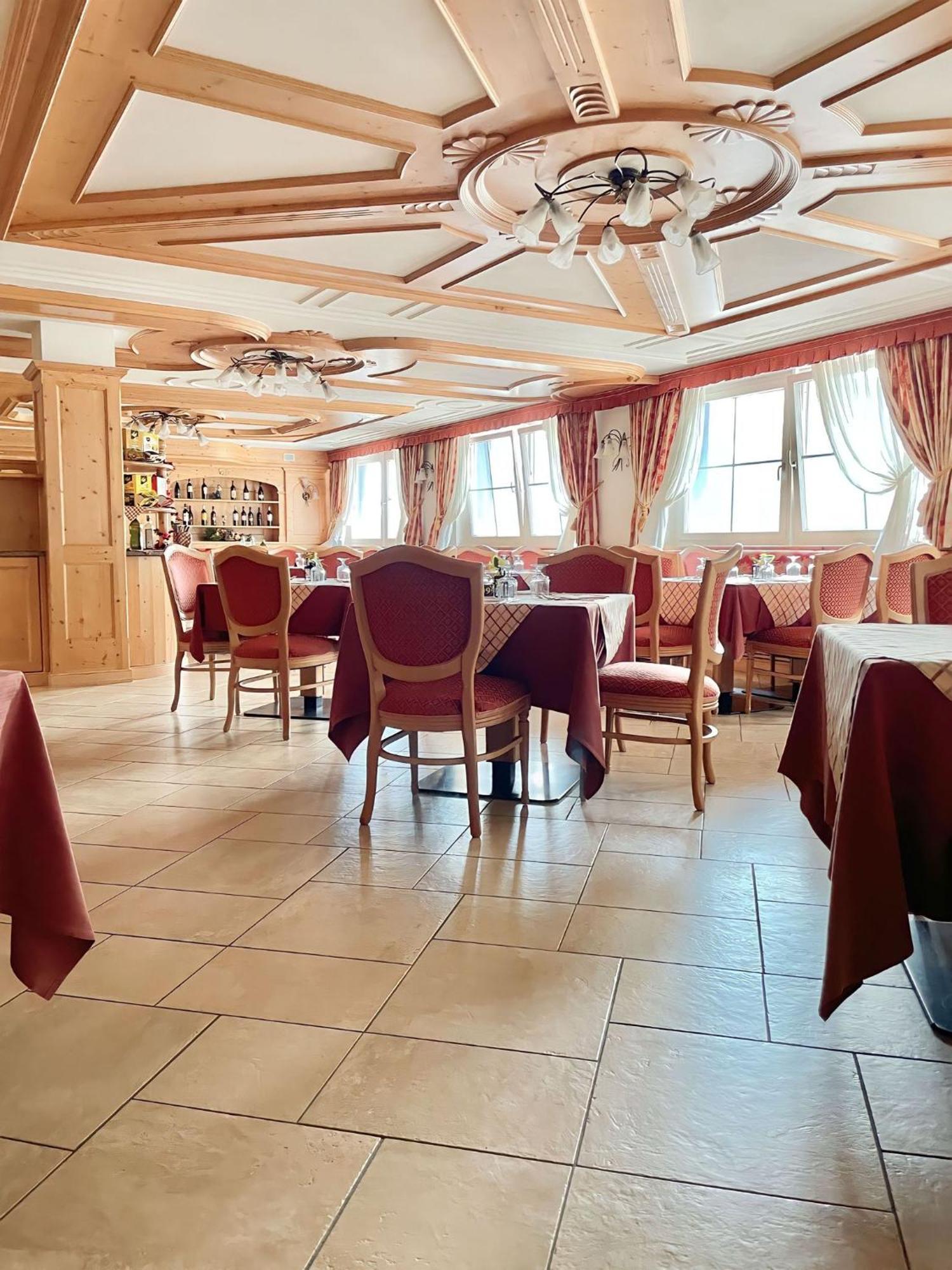Hotel Panorama Passo del Tonale Ngoại thất bức ảnh